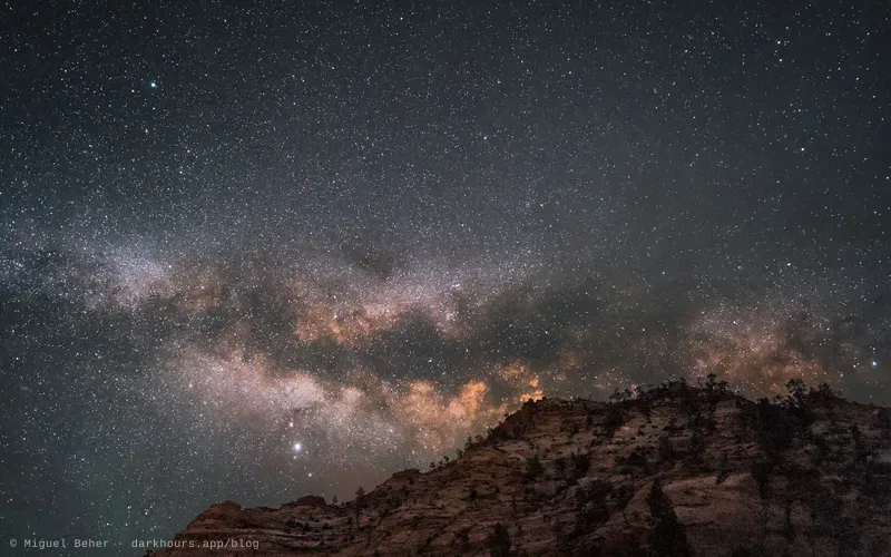 Milky Way rising over the mountains at Checkerboard Mesa
